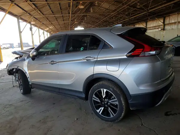 JA4ATWAA6SZ008103 2025 MITSUBISHI ECLIPSE CROSS - Image 2
