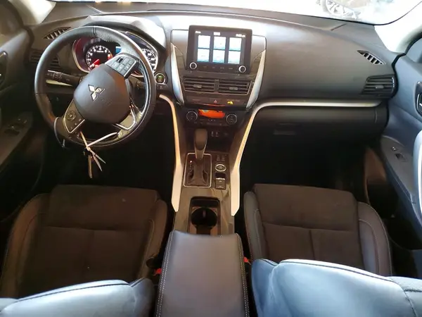 JA4ATWAA6SZ008103 2025 MITSUBISHI ECLIPSE CROSS - Image 8