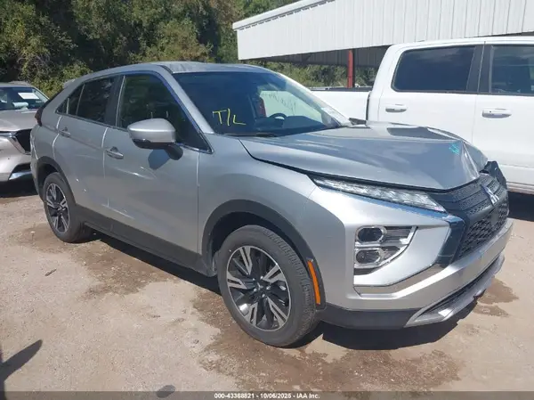 JA4ATWAA6SZ008831 2025 MITSUBISHI ECLIPSE CROSS - Image 1