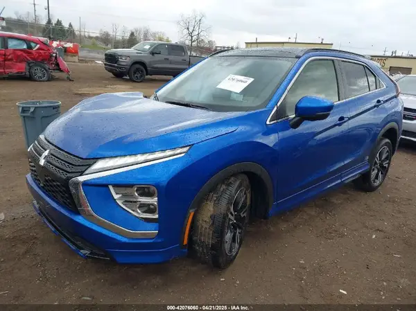 JA4ATWAA6SZ009607 2025 MITSUBISHI ECLIPSE CROSS - Image 2