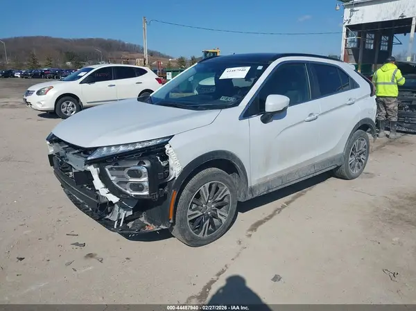 JA4ATWAA6SZ023538 2025 MITSUBISHI ECLIPSE CROSS - Image 2