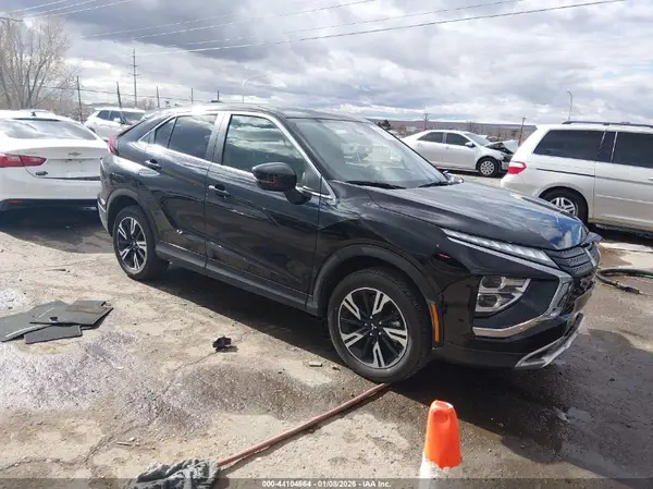 JA4ATWAA6SZ036063 2025 MITSUBISHI ECLIPSE CROSS - Image 1