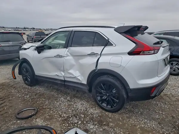 JA4ATWAA6SZ038248 2025 MITSUBISHI ECLIPSE CROSS - Image 2
