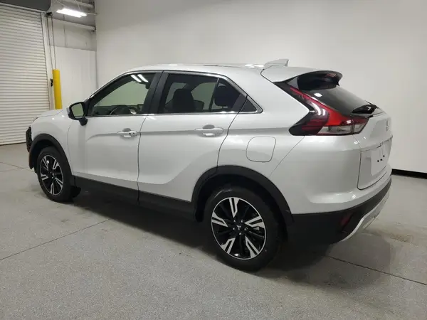 JA4ATWAA6SZ040226 2025 MITSUBISHI ECLIPSE CROSS - Image 2