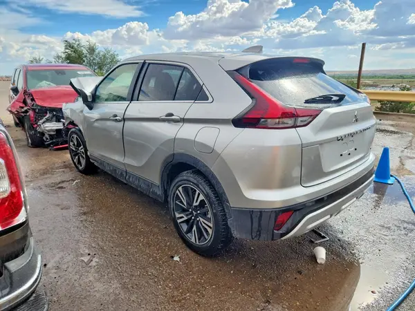 JA4ATWAA6TZ015053 2026 MITSUBISHI ECLIPSE CROSS - Image 2