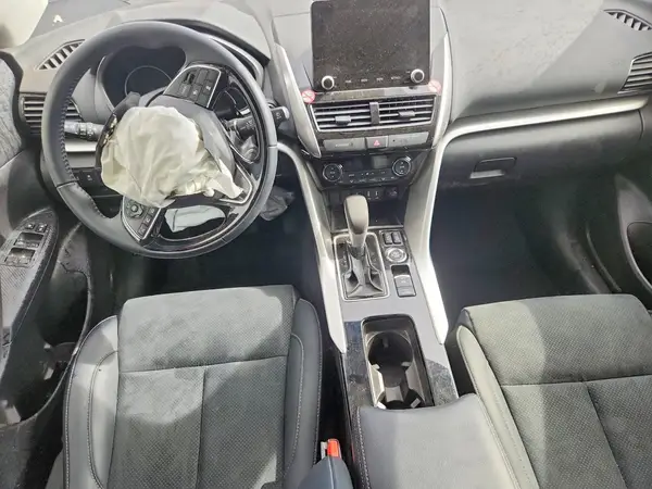 JA4ATWAA6TZ015053 2026 MITSUBISHI ECLIPSE CROSS - Image 8