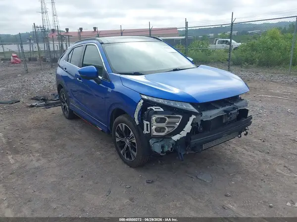 JA4ATWAA7NZ000662 2022 MITSUBISHI ECLIPSE CROSS - Image 1