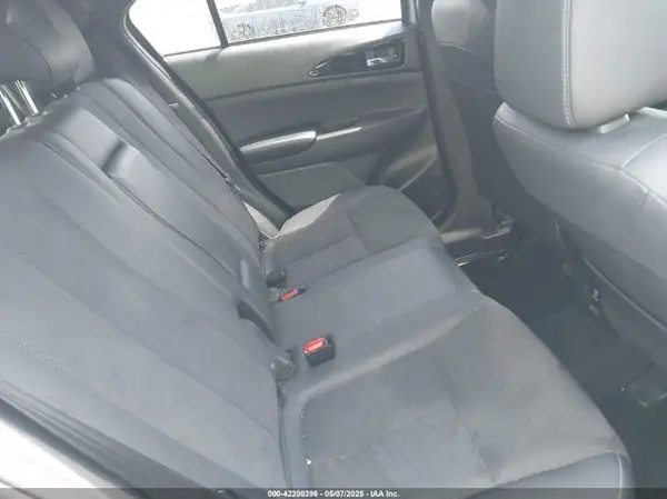 JA4ATWAA7NZ001228 2022 MITSUBISHI ECLIPSE CROSS - Image 8