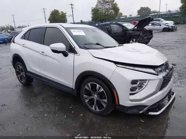 JA4ATWAA7NZ002718 2022 MITSUBISHI ECLIPSE CROSS - Image 1