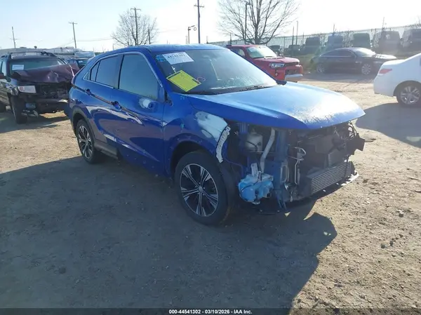 JA4ATWAA7NZ003061 2022 MITSUBISHI ECLIPSE CROSS - Image 1