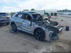 JA4ATWAA7NZ004405 2022 MITSUBISHI ECLIPSE CROSS