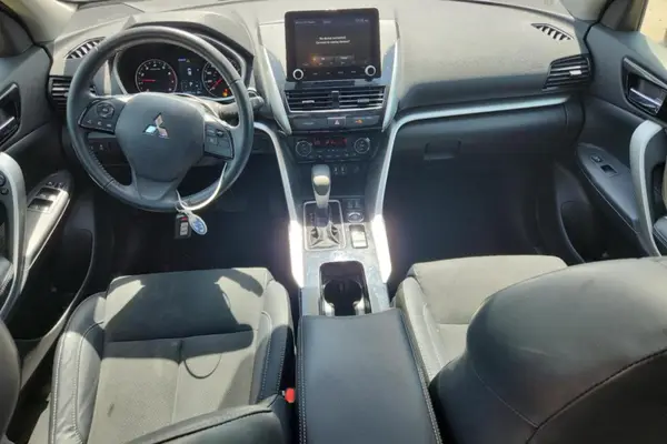 JA4ATWAA7PZ005606 2023 MITSUBISHI ECLIPSE CROSS - Image 8