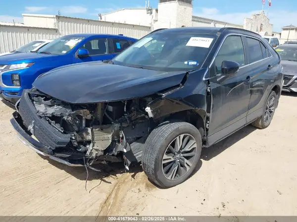 JA4ATWAA7RZ000666 2024 MITSUBISHI ECLIPSE CROSS - Image 2