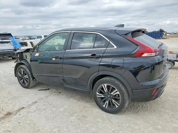 JA4ATWAA7RZ052704 2024 MITSUBISHI ECLIPSE CROSS - Image 2