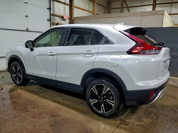 JA4ATWAA7RZ064061 2024 MITSUBISHI ECLIPSE CROSS - Image 2