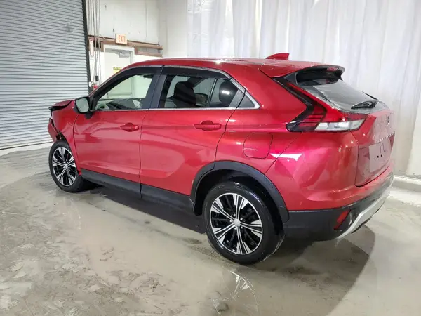 JA4ATWAA8NZ000654 2022 MITSUBISHI ECLIPSE CROSS - Image 2