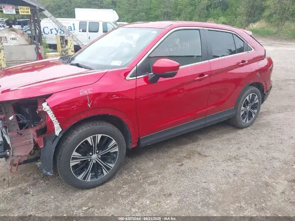 JA4ATWAA8NZ000931 2022 MITSUBISHI ECLIPSE CROSS - Image 2