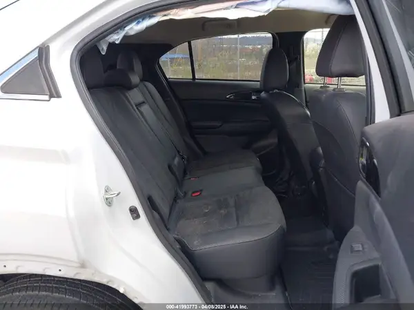 JA4ATWAA8NZ003912 2022 MITSUBISHI ECLIPSE CROSS - Image 8