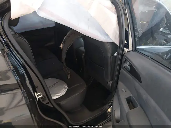 JA4ATWAA8NZ050566 2022 MITSUBISHI ECLIPSE CROSS - Image 8