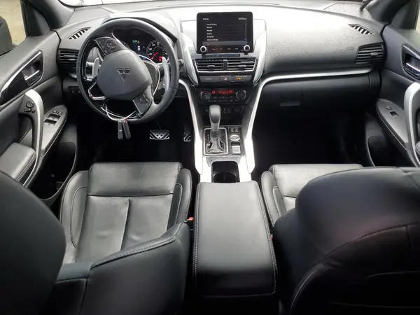 JA4ATWAA8PZ005582 2023 MITSUBISHI ECLIPSE CROSS - Image 8