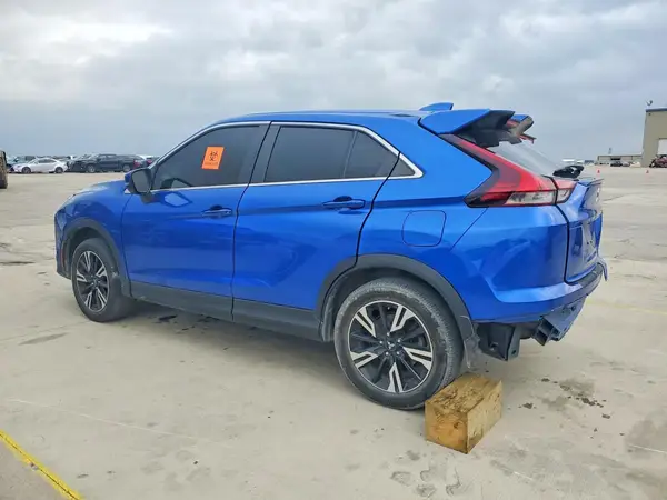 JA4ATWAA8PZ006425 2023 MITSUBISHI ECLIPSE CROSS - Image 2