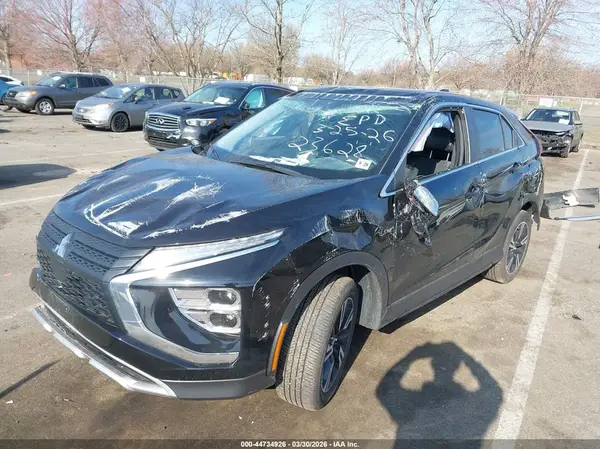 JA4ATWAA8PZ023628 2023 MITSUBISHI ECLIPSE CROSS - Image 2