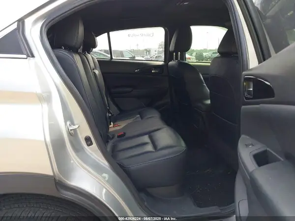 JA4ATWAA8PZ024990 2023 MITSUBISHI ECLIPSE CROSS - Image 8