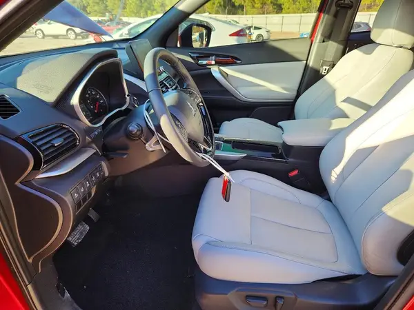 2023 MITSUBISHI ECLIPSE CROSS auction photo 7