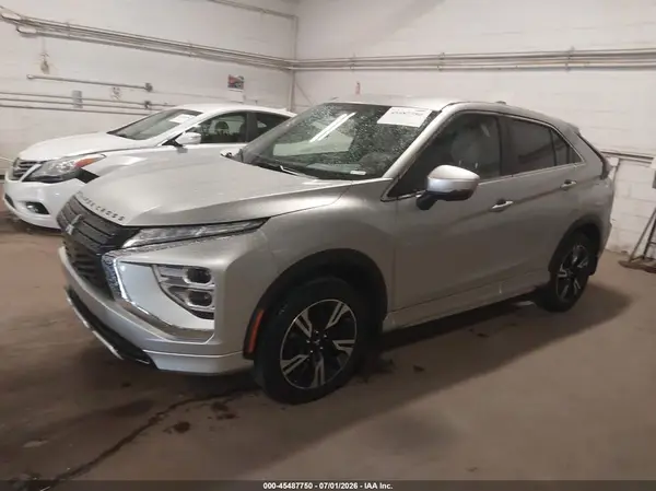 JA4ATWAA8PZ043488 2023 MITSUBISHI ECLIPSE CROSS - Image 2