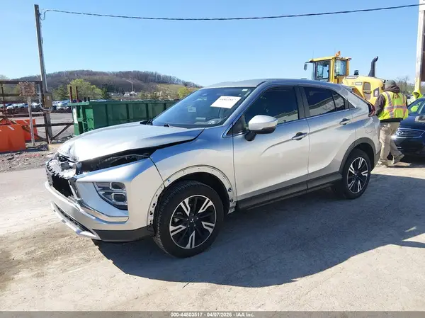 JA4ATWAA8PZ048707 2023 MITSUBISHI ECLIPSE CROSS - Image 2
