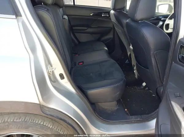 JA4ATWAA8PZ049985 2023 MITSUBISHI ECLIPSE CROSS - Image 8