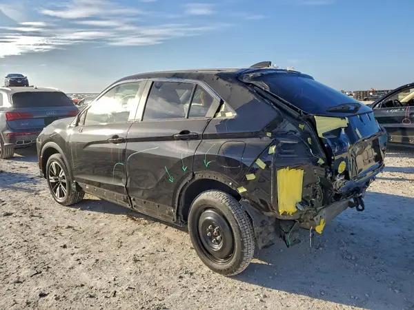 JA4ATWAA8RZ013913 2024 MITSUBISHI ECLIPSE CROSS - Image 2