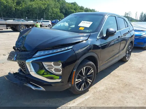 JA4ATWAA8RZ017430 2024 MITSUBISHI ECLIPSE CROSS - Image 2