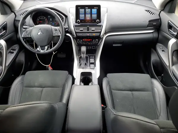 JA4ATWAA8RZ061220 2024 MITSUBISHI ECLIPSE CROSS - Image 8