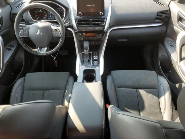 JA4ATWAA8SZ004604 2025 MITSUBISHI ECLIPSE CROSS - Image 8