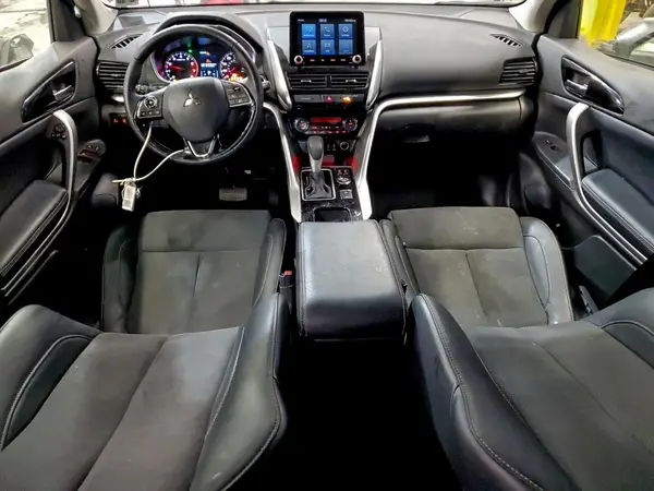 JA4ATWAA8SZ034766 2025 MITSUBISHI ECLIPSE CROSS - Image 8