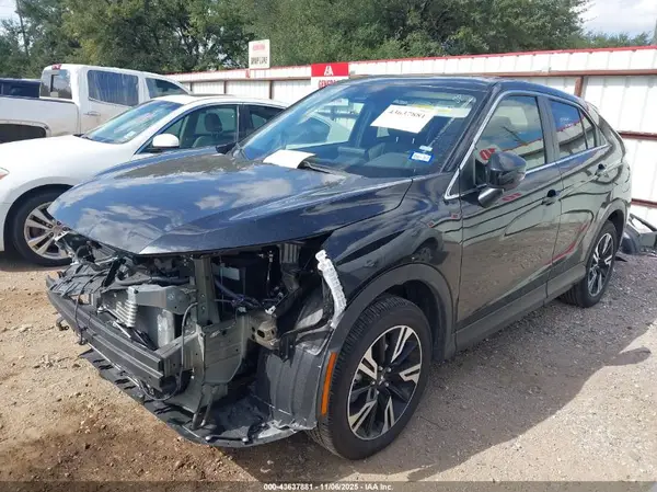 JA4ATWAA8SZ044407 2025 MITSUBISHI ECLIPSE CROSS - Image 2