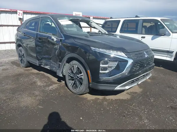 JA4ATWAA8TZ029679 2026 MITSUBISHI ECLIPSE CROSS - Image 1