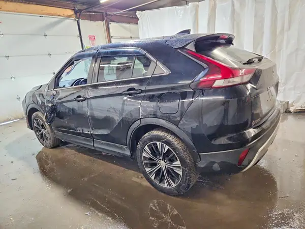 JA4ATWAA9NZ000498 2022 MITSUBISHI ECLIPSE CROSS - Image 2
