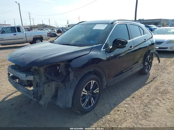 JA4ATWAA9PZ006739 2023 MITSUBISHI ECLIPSE CROSS - Image 2