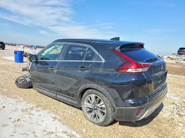 JA4ATWAA9PZ035576 2023 MITSUBISHI ECLIPSE CROSS - Image 2