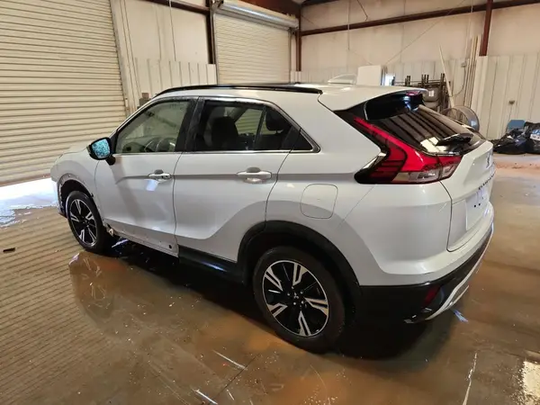 JA4ATWAA9PZ051227 2023 MITSUBISHI ECLIPSE CROSS - Image 2
