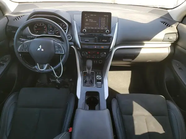 JA4ATWAA9RZ000863 2024 MITSUBISHI ECLIPSE CROSS - Image 8