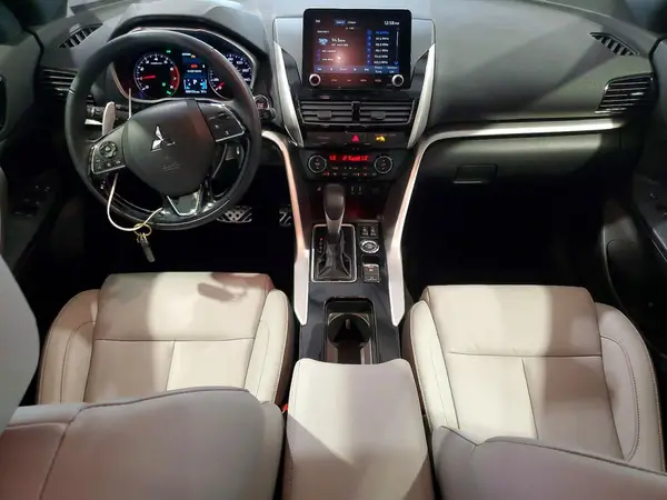 JA4ATWAA9RZ033488 2024 MITSUBISHI ECLIPSE CROSS - Image 8