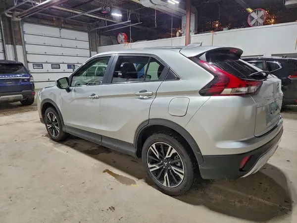 JA4ATWAA9RZ042742 2024 MITSUBISHI ECLIPSE CROSS - Image 2