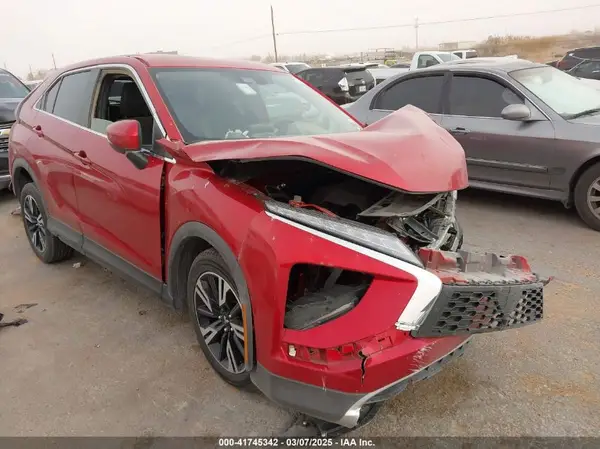 JA4ATWAA9RZ044975 2024 MITSUBISHI ECLIPSE CROSS - Image 1
