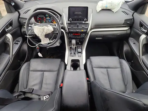 JA4ATWAA9RZ053434 2024 MITSUBISHI ECLIPSE CROSS - Image 8