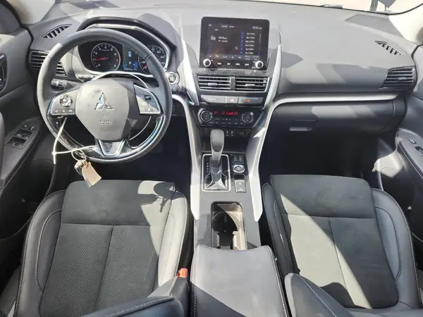 JA4ATWAA9RZ077488 2025 MITSUBISHI ECLIPSE CROSS - Image 8