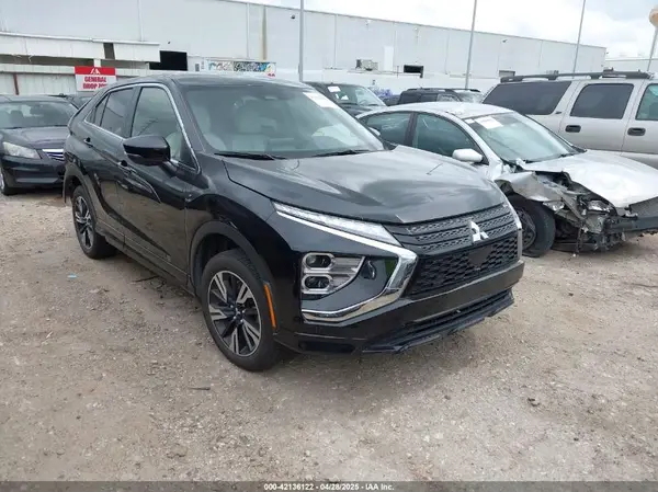 JA4ATWAA9RZ077782 2024 MITSUBISHI ECLIPSE CROSS - Image 1