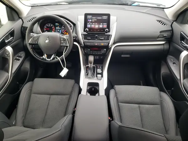 JA4ATWAA9SZ008032 2025 MITSUBISHI ECLIPSE CROSS - Image 8